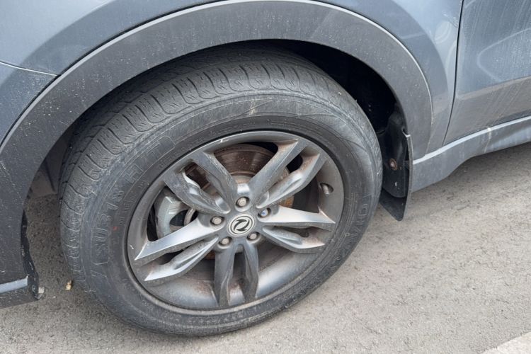 Used Dongfeng Fengon 580 2021 Revised ☆ Star Edition 1.5T Automatic Luxury Version Left Front Wheel Hub