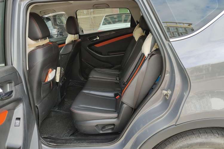Used Dongfeng Fengon 580 2021 ☆ Star Edition 1.5T Automatic Luxury Version Left Rear Seat