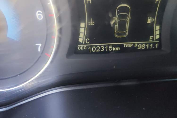 Used Dongfeng Fengon 580 2021 ☆ Star Edition 1.5T Automatic Luxury Version Odometer Close Up