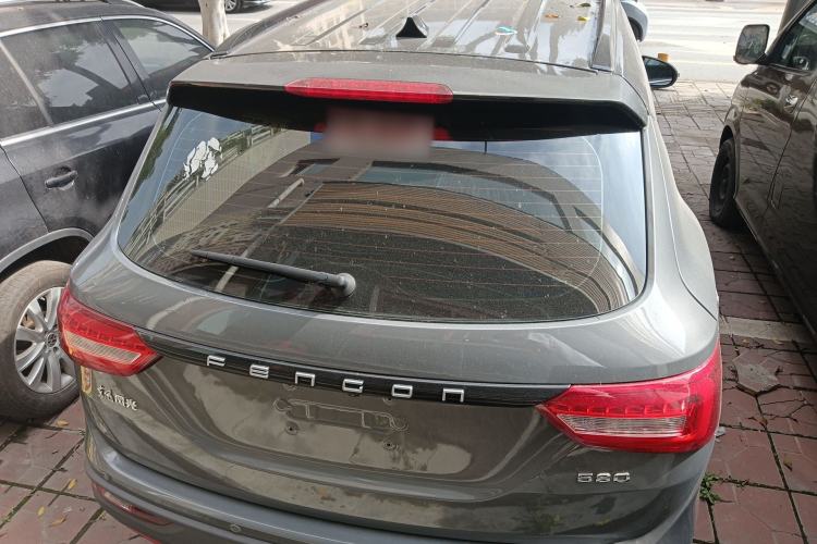 Used Dongfeng Fengon 580 2021 Revised ☆ Star Edition 1.8L Manual Elite Version Rear