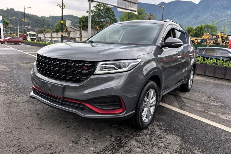 Ojetý Dongfeng Fengon 580 2021 Revised ☆ Star Edition 1.8L Manual Elite Version Guazi used car, China used car export, Used car for sale, Used  cars, Cheapest cars for sale