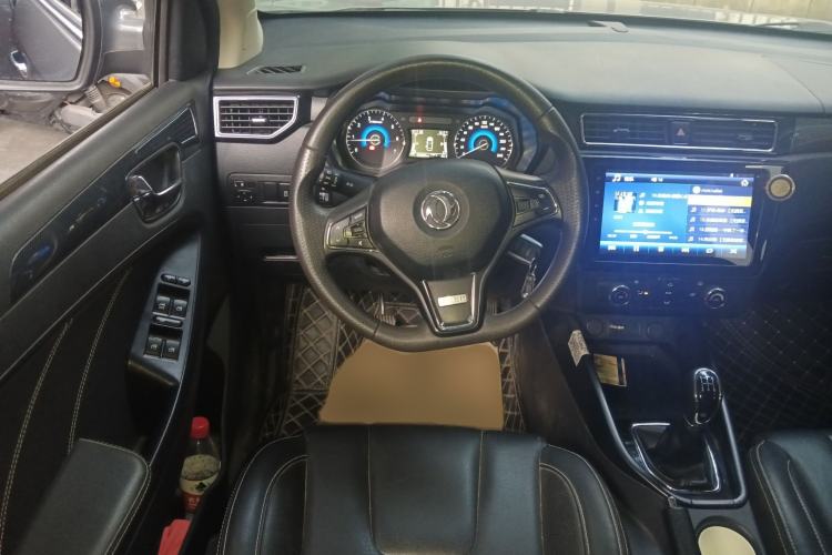 Used Dongfeng Fengon 580 2021 Revised ☆ Star Edition 1.8L Manual Elite Version Steering Wheel