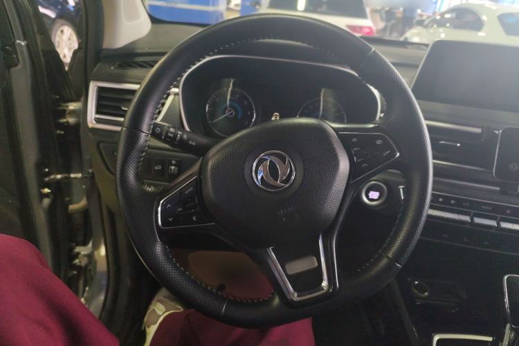 Used Dongfeng Fengon 580 2021 Revised ☆ Star Edition 1.5T Automatic Luxury Version Steering Wheel