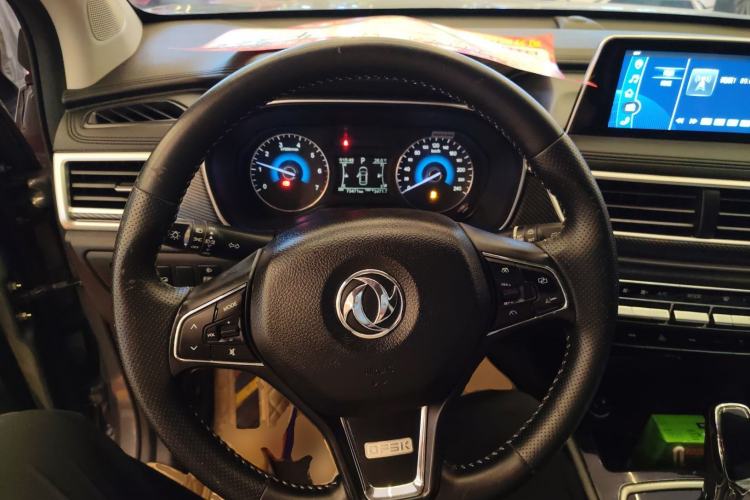 Used Dongfeng Fengon 580 2021 ☆ Star Edition 1.5T Automatic Luxury Version Steering Wheel