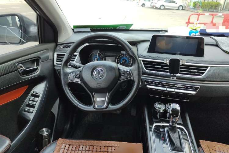 Used Dongfeng Fengon 580 2021 ☆ Star Edition 1.5T Automatic Luxury Version Steering Wheel