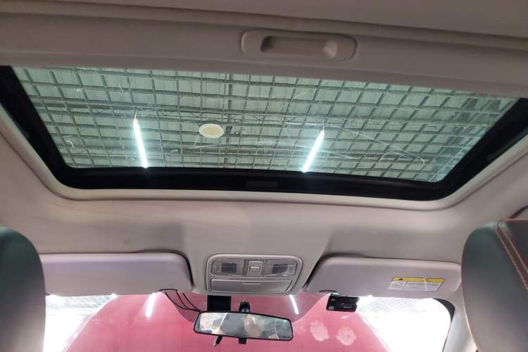 Used Dongfeng Fengon 580 2021 Revised ☆ Star Edition 1.5T Automatic Luxury Version Headliner