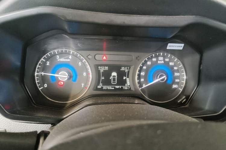Used Dongfeng Fengon 580 2021 ☆ Star Edition 1.8L Manual Elite Version Instrument Cluster
