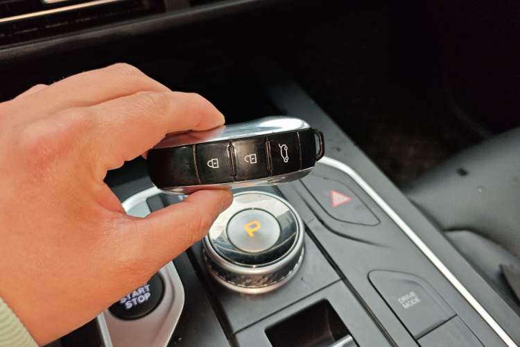 Used Dongfeng Fengon 580 2021 ☆ Star Edition 1.5 TGDI Automatic Flagship Version Interior 1