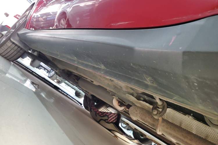 Used Dongfeng Fengon 580 2021 Revised ☆ Star Edition 1.5T Automatic Luxury Version Left Side Sill