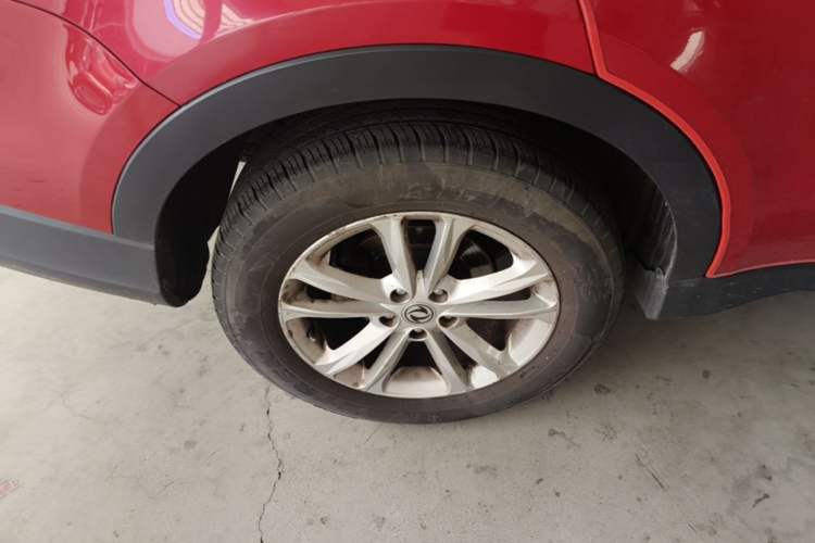 Used Dongfeng Fengon 580 2021 ☆ Star Edition 1.8L Manual Elite Version Right Rear Wheel Hub