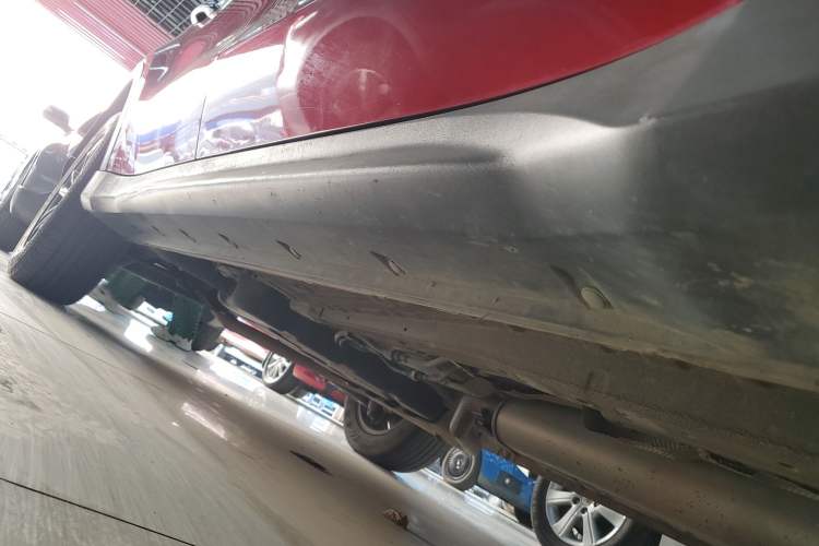 Used Dongfeng Fengon 580 2021 Revised ☆ Star Edition 1.5T Automatic Luxury Version Right Side Sill