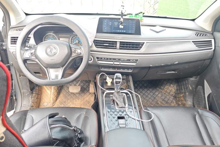 Used Dongfeng Fengon 580 2021 ☆ Star Edition 1.5T Automatic Luxury Version Center Console