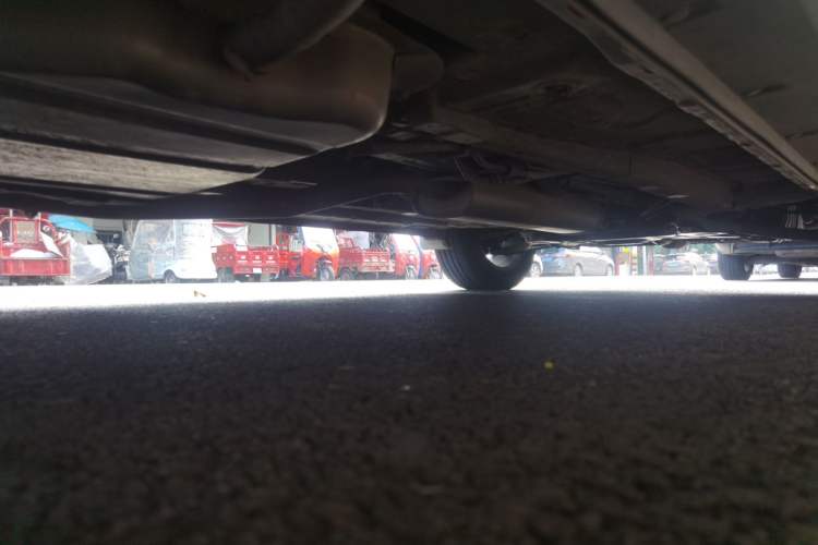 Used Dongfeng Fengon 580 2021 ☆ Star Edition 1.5T Manual Luxury Version Chassis Rear Right