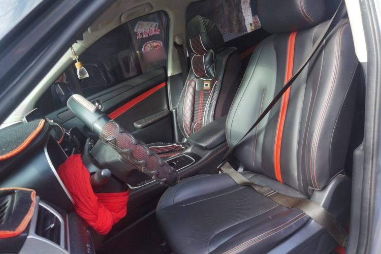Used Dongfeng Fengon 580 2021 ☆ Star Edition 1.5T Manual Luxury Version Left Front Seat