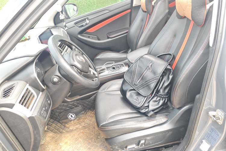 Used Dongfeng Fengon 580 2021 ☆ Star Edition 1.5T Automatic Luxury Version Left Front Seat