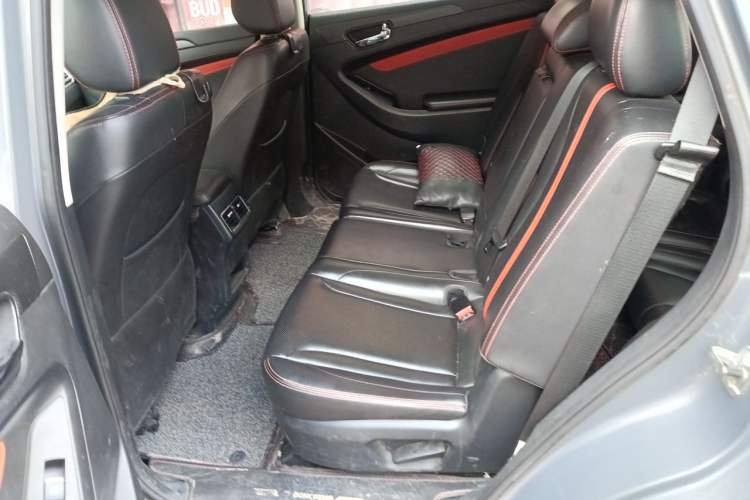 Used Dongfeng Fengon 580 2021 ☆ Star Edition 1.5 TGDI Automatic Prestige Version Left Rear Seat