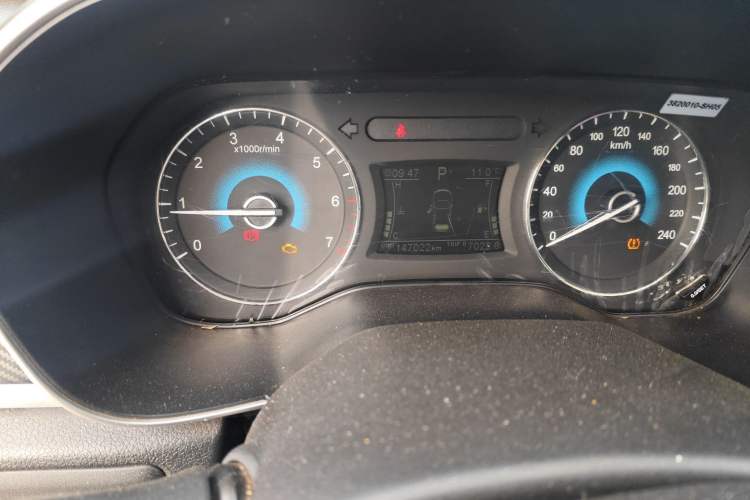 Used Dongfeng Fengon 580 2021 ☆ Star Edition 1.5T Automatic Luxury Version Odometer Close Up