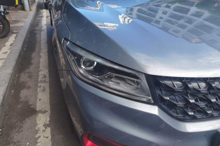 Used Dongfeng Fengon 580 2021 ☆ Star Edition 1.5T Manual Luxury Version Right Front Headlight