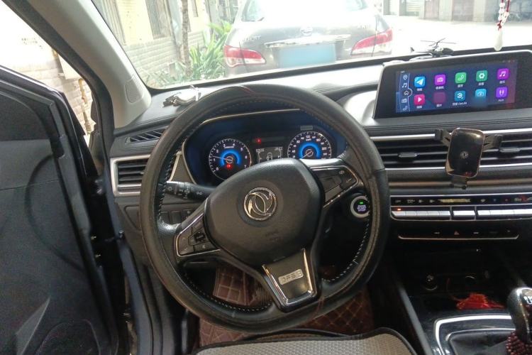 Used Dongfeng Fengon 580 2021 ☆ Star Edition 1.5T Manual Luxury Version Steering Wheel