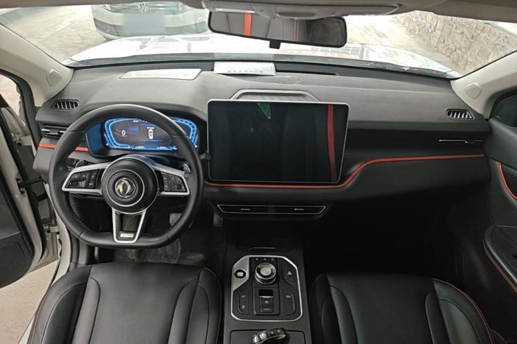 Used Dongfeng Fengon 580 2021 ☆ Star Edition 1.5 TGDI Automatic Flagship Version Center Console