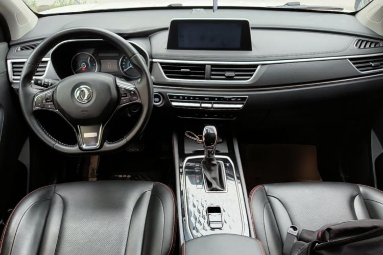 Used Dongfeng Fengon 580 2021 Revised ☆ Star Edition 1.5T Automatic Luxury Version Center Console