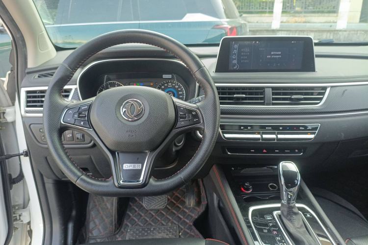 Used Dongfeng Fengon 580 2021 Revised ☆ Star Edition 1.5T Automatic Luxury Version Center Console