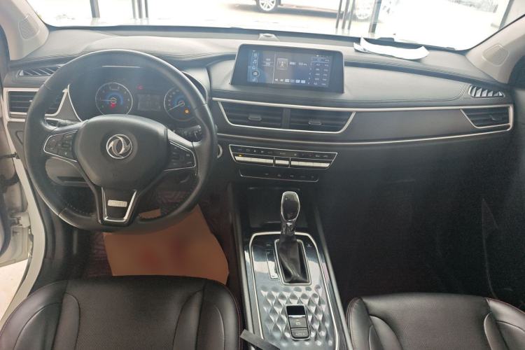 Used Dongfeng Fengon 580 2021 ☆ Star Edition 1.5T Automatic Luxury Version Center Console