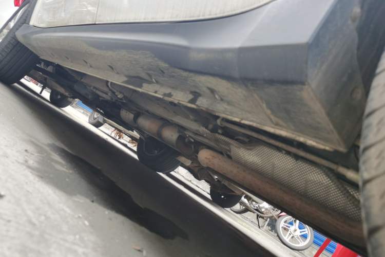 Used Dongfeng Fengon 580 2021 ☆ Star Edition 1.8L Manual Elite Version Chassis Rear Left