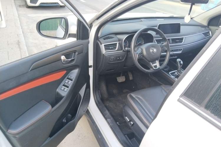 Used Dongfeng Fengon 580 2021 Revised ☆ Star Edition 1.5T Automatic Luxury Version Driver Seat