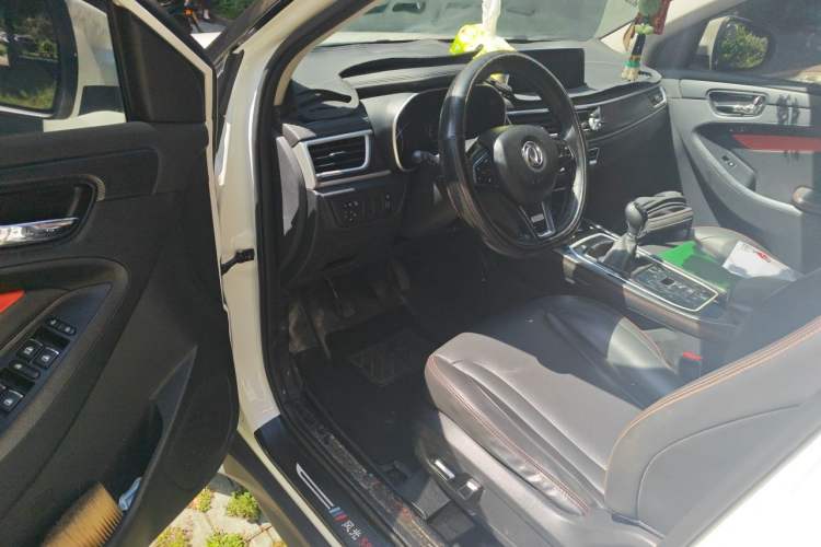Used Dongfeng Fengon 580 2021 Revised ☆ Star Edition 1.5T Manual Luxury Version Driver Seat