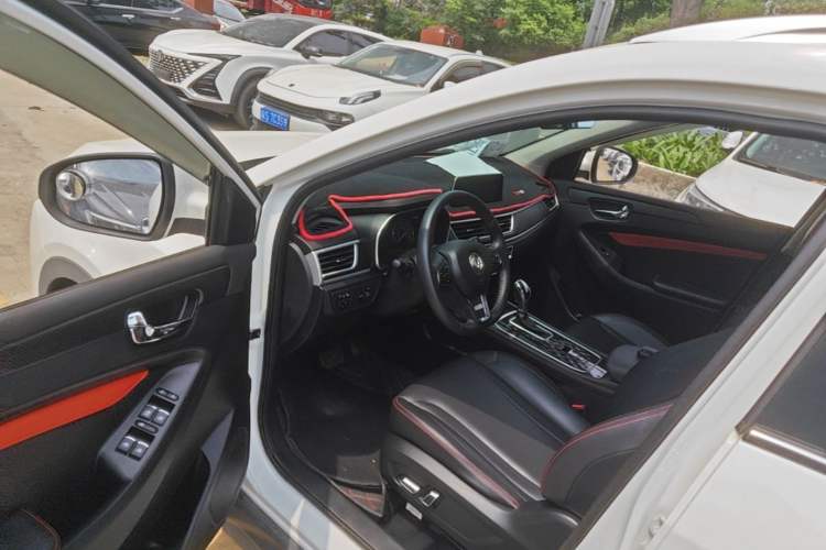Used Dongfeng Fengon 580 2021 Revised ☆ Star Edition 1.5T Automatic Luxury Version Driver Seat