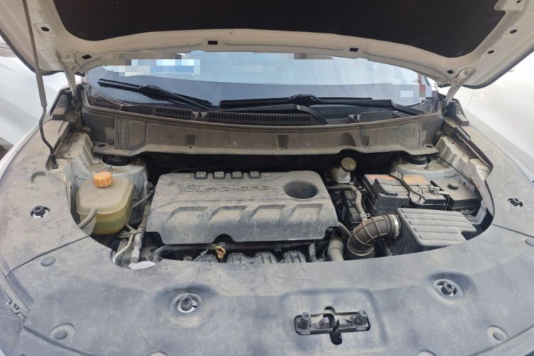 Used Dongfeng Fengon 580 2021 Revised ☆ Star Edition 1.8L Manual Elite Version Engine Bay