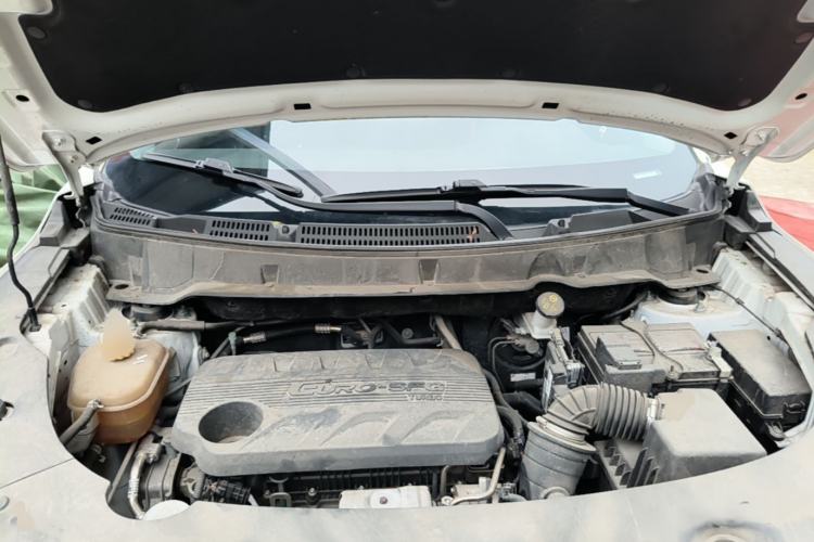 Used Dongfeng Fengon 580 2021 Revised ☆ Star Edition 1.5T Automatic Luxury Version Engine Bay