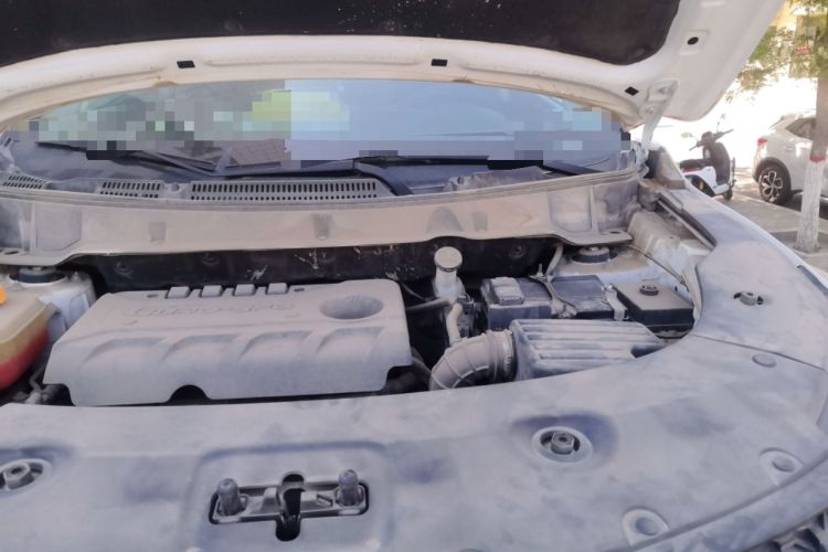 Used Dongfeng Fengon 580 2021 ☆ Star Edition 1.8L Manual Elite Version Engine Bay Left