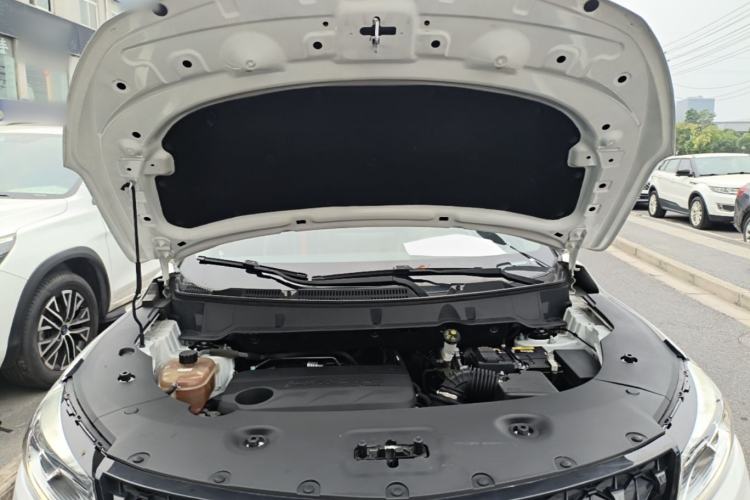Used Dongfeng Fengon 580 2021 ☆ Star Edition 1.5T Automatic Luxury Version Engine Bay