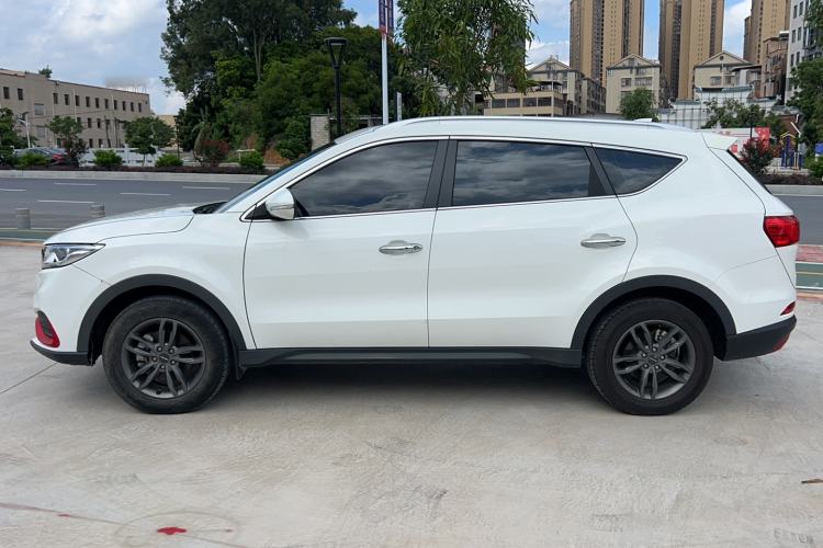 Used Dongfeng Fengon 580 2021 Revised ☆ Star Edition 1.5T Automatic Luxury Version Exterior 3