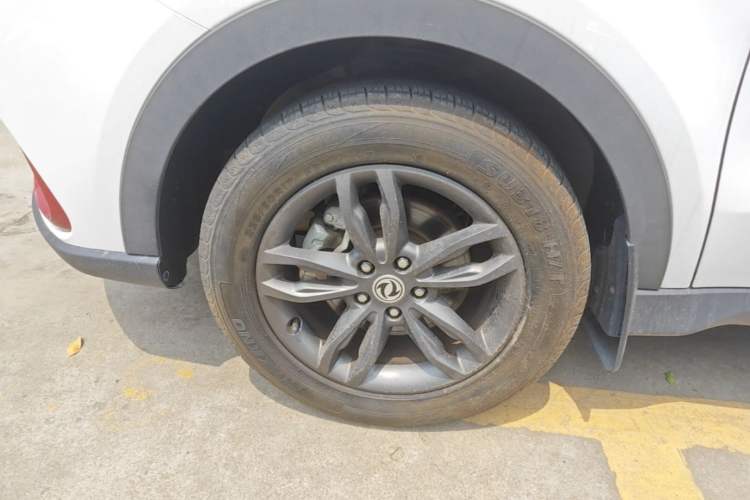 Used Dongfeng Fengon 580 2021 Revised ☆ Star Edition 1.5T Automatic Luxury Version Exterior 4