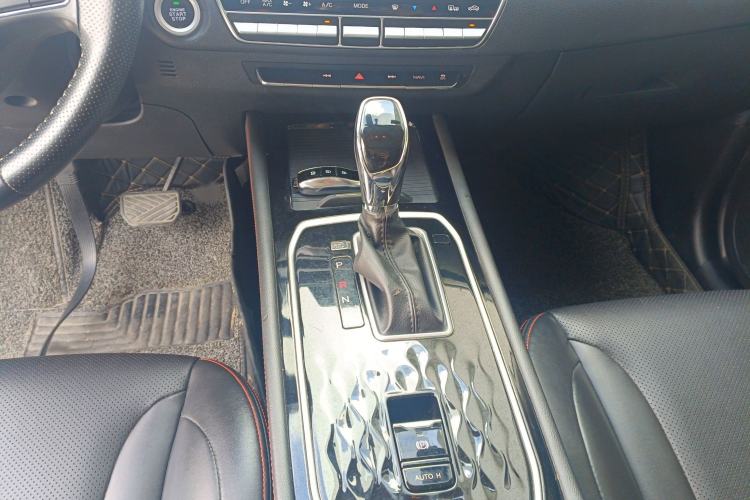 Used Dongfeng Fengon 580 2021 Revised ☆ Star Edition 1.5T Automatic Luxury Version Gear Lever