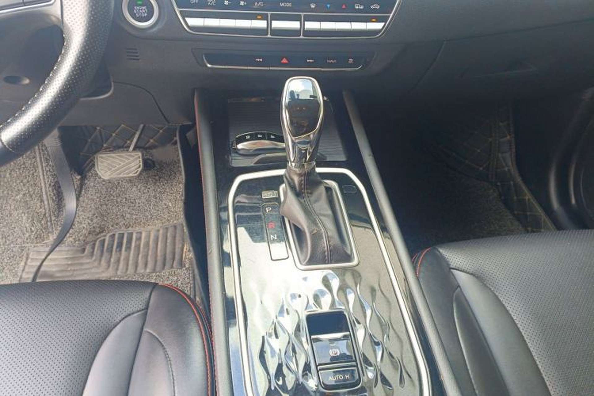 Used Dongfeng Fengon 580 2021 Revised ☆ Star Edition 1.5T Automatic Luxury Version Gear Lever