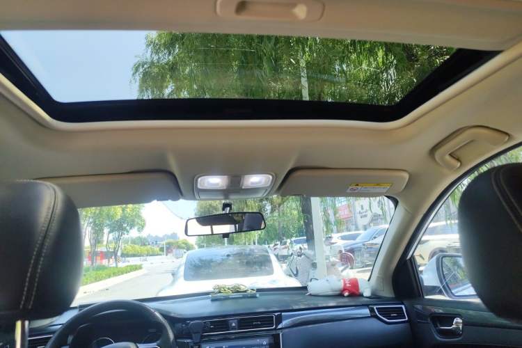 Used Dongfeng Fengon 580 2021 Revised ☆ Star Edition 1.8L Manual Elite Version Headliner