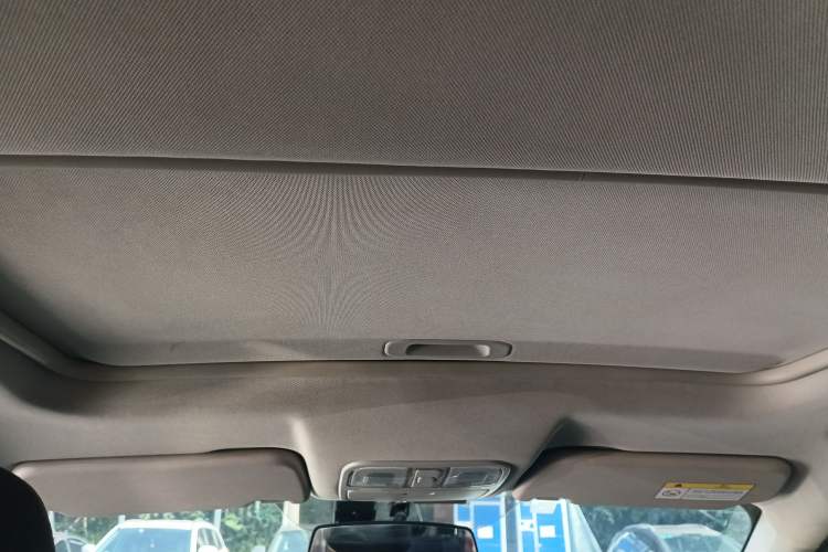 Used Dongfeng Fengon 580 2021 Revised ☆ Star Edition 1.5T Automatic Luxury Version Headliner
