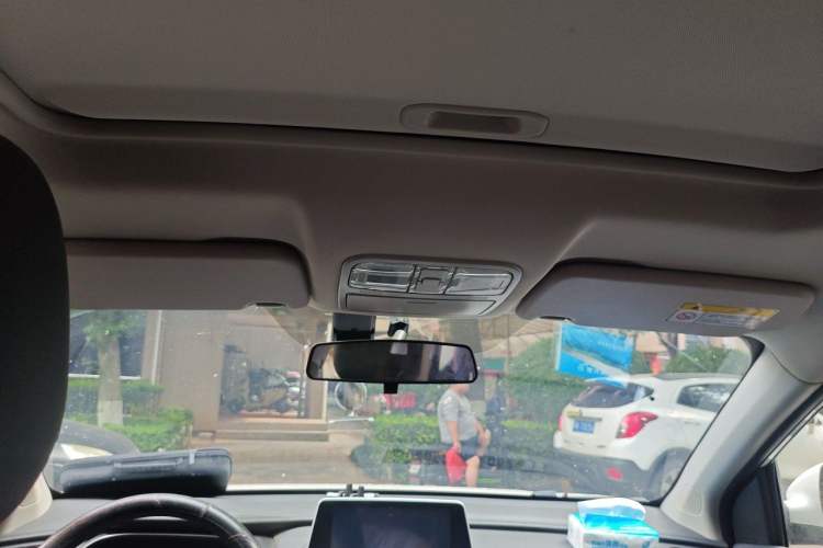 Used Dongfeng Fengon 580 2021 ☆ Star Edition 1.5T Automatic Luxury Version Headliner