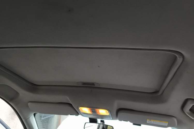 Used Dongfeng Fengon 580 2021 ☆ Star Edition 1.5T Manual Luxury Version Headliner