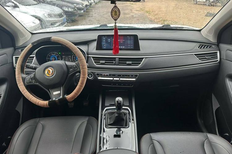 Used Dongfeng Fengon 580 2021 ☆ Star Edition 1.5T Manual Luxury Version Interior 1