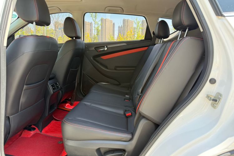 Used Dongfeng Fengon 580 2021 ☆ Star Edition 1.5T Automatic Luxury Version Interior 3