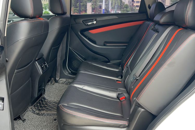 Used Dongfeng Fengon 580 2021 Revised ☆ Star Edition 1.5T Automatic Luxury Version Interior 4