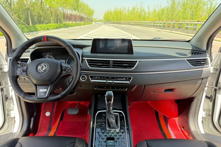 Used Dongfeng Fengon 580 2021 ☆ Star Edition 1.5T Automatic Luxury Version Interior 4