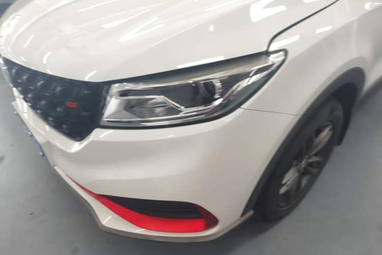 Used Dongfeng Fengon 580 2021 Revised ☆ Star Edition 1.5T Automatic Luxury Version Left Front Headlight