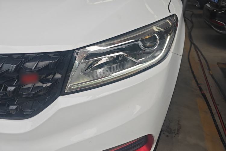 Used Dongfeng Fengon 580 2021 ☆ Star Edition 1.5T Automatic Luxury Version Left Front Headlight