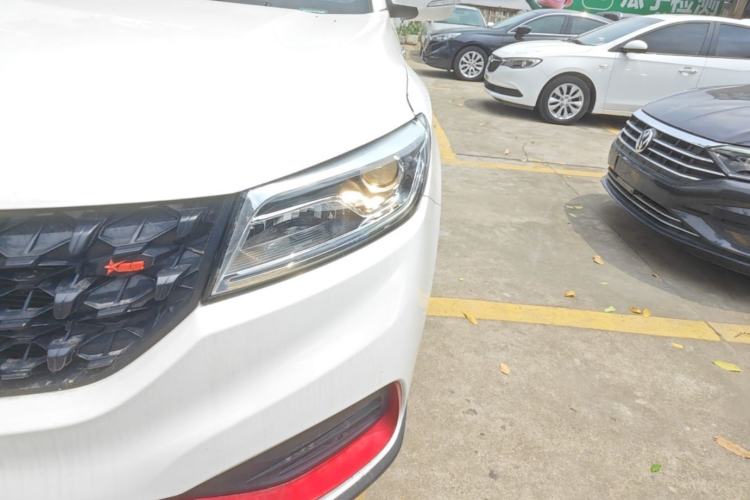 Used Dongfeng Fengon 580 2021 Revised ☆ Star Edition 1.5T Automatic Luxury Version Left Front Headlight
